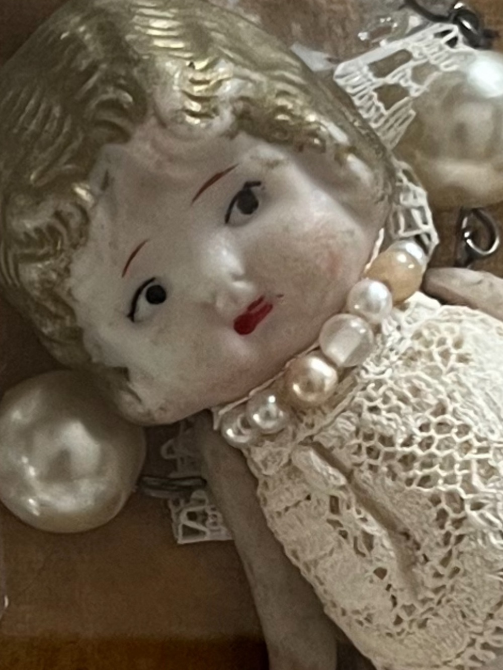 NECKLACE VINTAGE DOLL chandelier crystals Handcrafted wear or use as decor - Picture 13 of 16